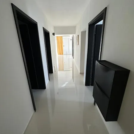 “karlo” With The Wiev ! Apartment